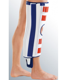 Ортез колінний іммобілізуючий з підтримкою гомілки medi PTS-45 см